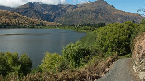Lake Hayes Walkway New Zealand
