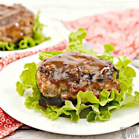 Vegan japanese hamburger steak served with a sweet & savory red wine reduction sauce! Japanese Hamburger Steak | Low Carb Yum