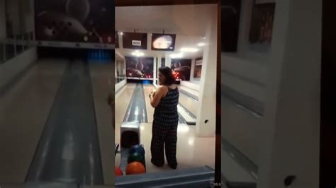 Lady Throws Bowling Ball And Smashes Tv Monitor Youtube