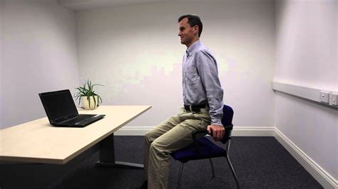 Pain Between Your Shoulder Blades How To Survive Sitting At Your Desk