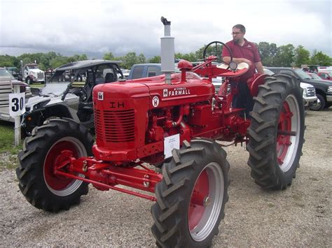 1953 Farmall Super H Antique Tractors Tractors Farmall Tractors