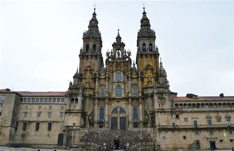 Nueve Curiosidades De La Catedral De Santiago De Compostela