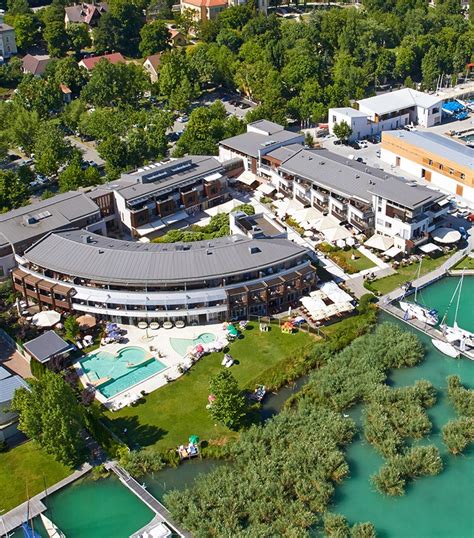 Hotel Golden Lake Resort Ma Arsko Balaton Severn Pob E K