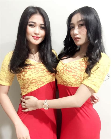 Foto Sexy Duo Serigala Yang Menggoda Di 2017 Model Sexy Indonesia