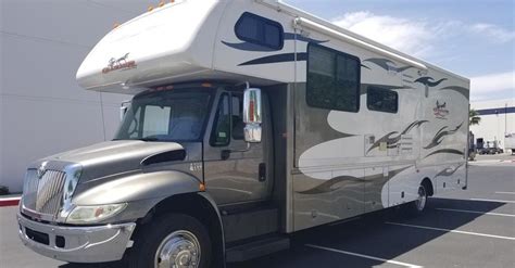 Enduramax Gladiator Toy Hauler Class C Motorhome Wow Blog