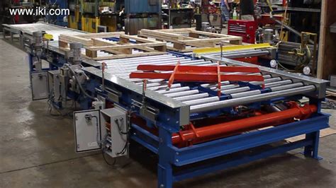 Turning Cross Conveyor For Rotating Pallet Loads Youtube
