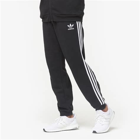 Adidas Originals 3 Stripes Fleece Pants In Black For Men Lyst