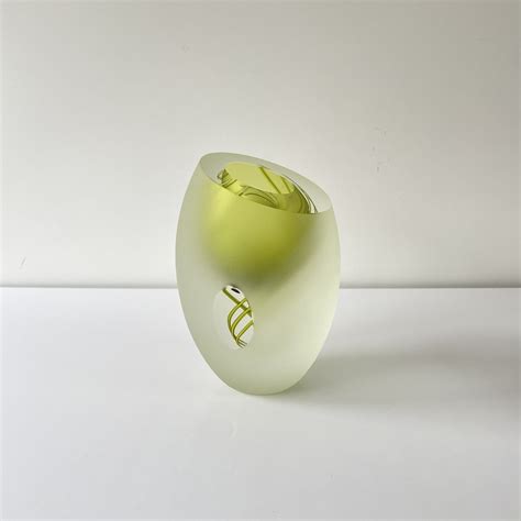 charlie macpherson dizzy spiral vase gallerytop contemporary art