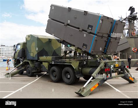 Missile Launcher High Resolution Stock Photography And Images Alamy