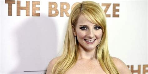 Melissa Rauch Announces Pregnancy The New Indian Express