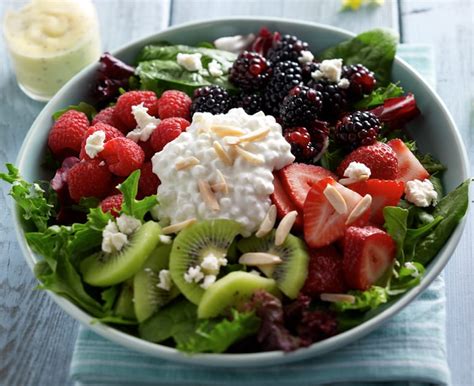 Berry Salad Recipe With Cottage Cheese Daisy Brand