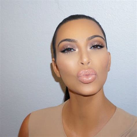 Kim Kardashian Make Up Kardashian Makeup Kardashian Wedding Kim K Makeup Dewy Makeup Makeup