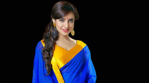 Download Neha Sharma Hot Photos In Saree Wallpapertip