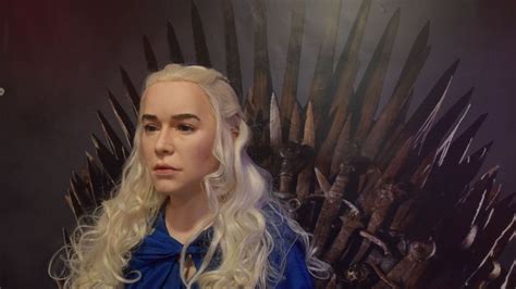 Game Of Thrones Fans Arent Happy With This Daenerys Targaryen Waxwork