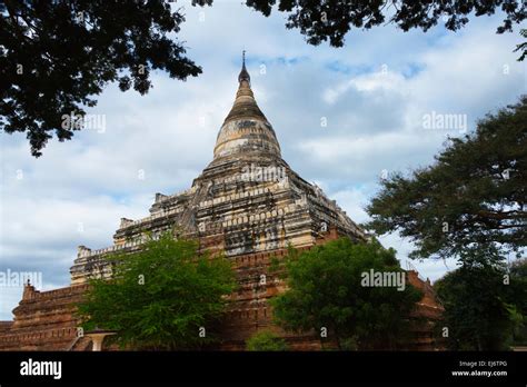 Shwe San Daw Pagoda Bagan Mandalay Region Myanmar Stock Photo Alamy
