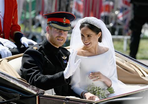 here s how prince harry and meghan markle paid tribute to diana during their royal wedding glamour