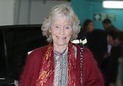 Why is Virginia McKenna angry with The Antiques Roadshow? — Yours