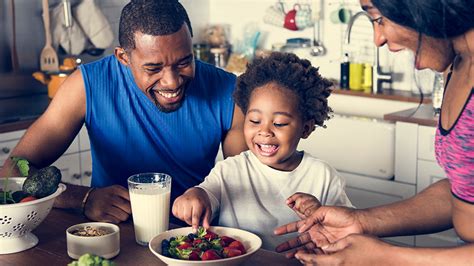 6 Nutrition Tips To Raise Nutritionally Savvy Kids