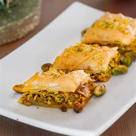Pistachio Baklava Pastry Recipe Layers Of Phyllo Dough Filled With