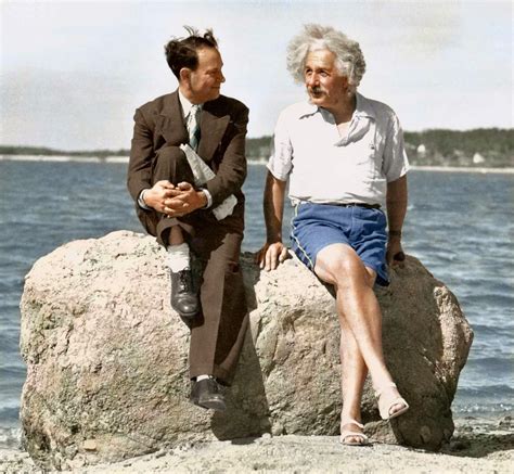Photographs Of Einstein At The Beach 1939 Rare Historical Photos