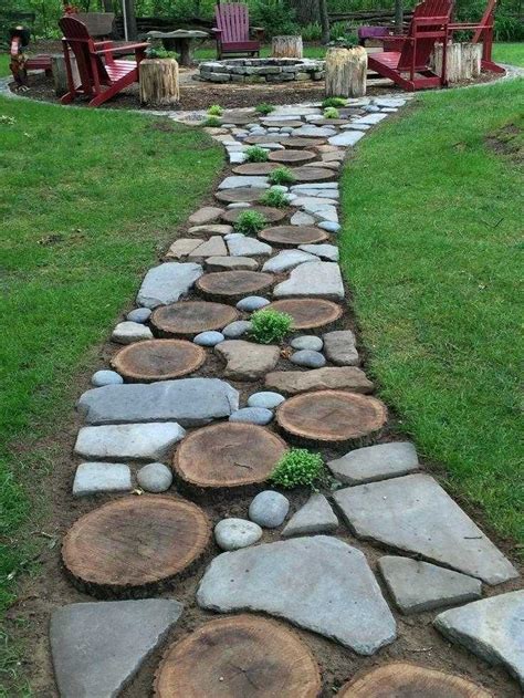 40 Simply Amazing Walkway Ideas For Your Yard Page 3 Of 40 Gardenholic