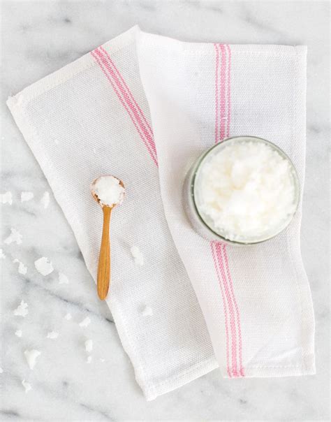 Make Any Day A Spa Day With This Refreshing Peppermint Sugar Scrub