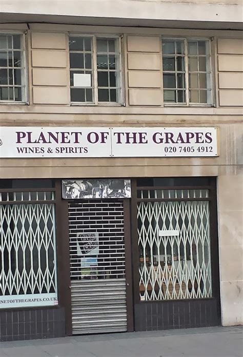 You can make your own gift logo without breaking the bank when you use our fast and easy logo maker for free. 87 Punniest Shop Names Around The World | Bored Panda
