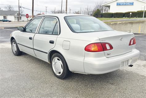 The base level ve came minimally equipped, with just about every. 2000 Toyota Corolla - Overview - CarGurus