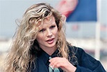 Kim Basinger photo gallery - high quality pics of Kim Basinger | ThePlace