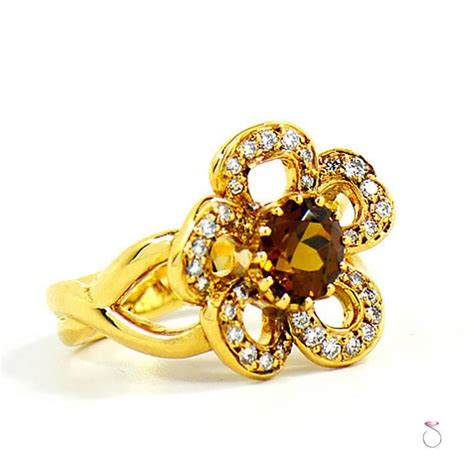 Hermes Diamond And Citrine Flower Ring In 18 Karat Yellow Gold For Sale