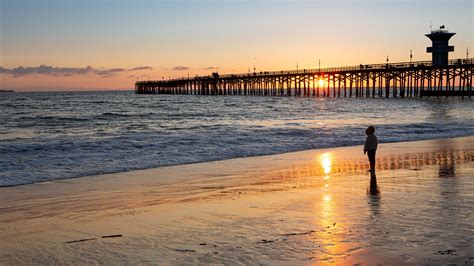 Seal Beach Calif Small Town Ambience On The Orange County Coast