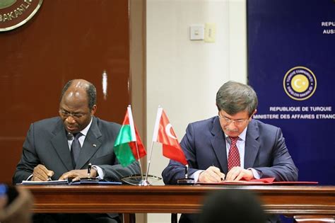foreign minister davutoğlu “we are determined to deepen the relations between turkey and burkina