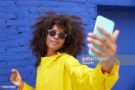 Selfie Sunglasses Photos And Premium High Res Pictures Getty Images