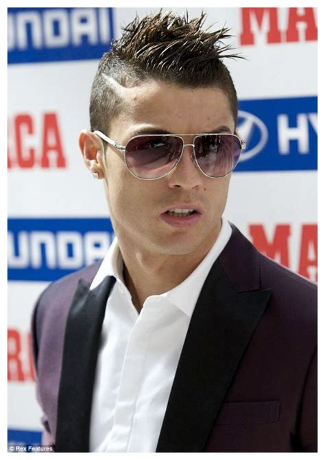 Cristiano Ronaldo Hairstyle Tutorial 2015 Rawatan 0