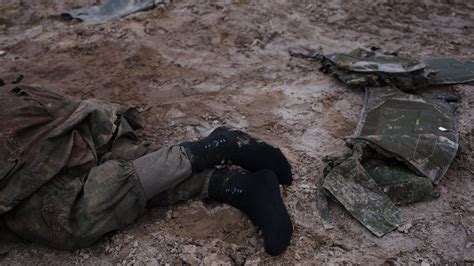 The Bodies Of Russian Soldiers Are Piling Up In Ukraine As Kremlin Conceals True Toll Of War Cnn