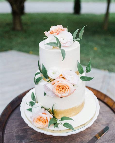 56 Simple Wedding Cakes You Can Do Yourself