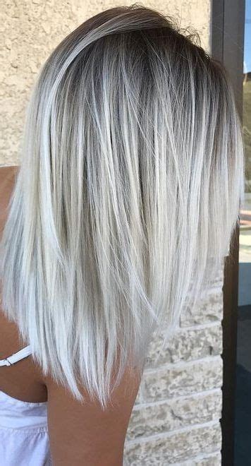 She tells us that, similar to coloring long hair, the natural base color of a short cut should remain untouched at the root. 50 Gorgeous Balayage Hair Color Ideas for Blonde Short ...