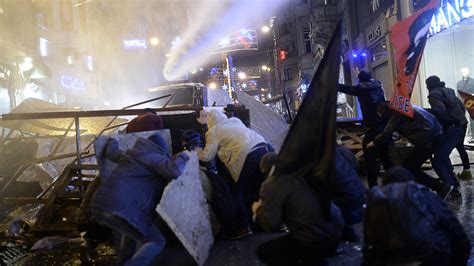 Riots In Turkey Over Deepening Corruption Scandal