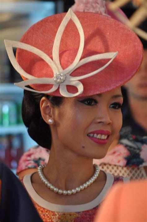 Kentucky Derby Womens Hats And Fashion Outfit Ideas 141 Wedding Hats