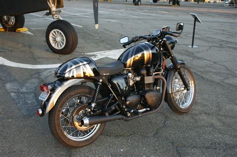 Takeyoshi Images Triumph Thruxton Custom