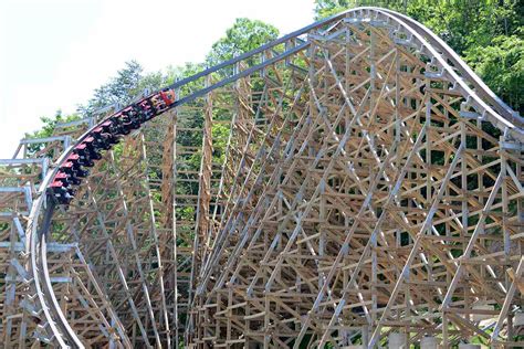10 Fastest Wooden Roller Coasters