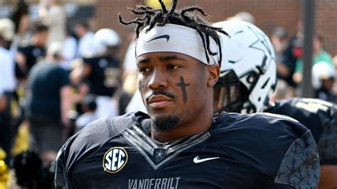 Vanderbilt Football Player Expelled For Sex Assault Allowed On Campus