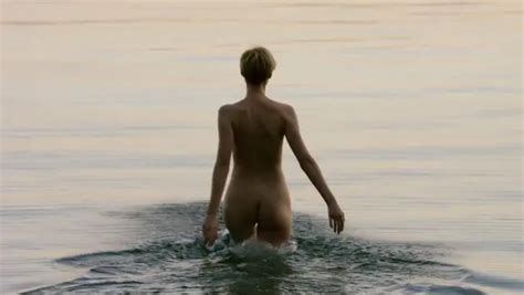 Nude Video Celebs Elizabeth Debicki Nude The Night Manager S E