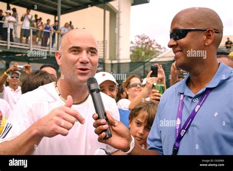 Retired Us Tennis Champions Andre Agassi And Pete Sampras Open A Free