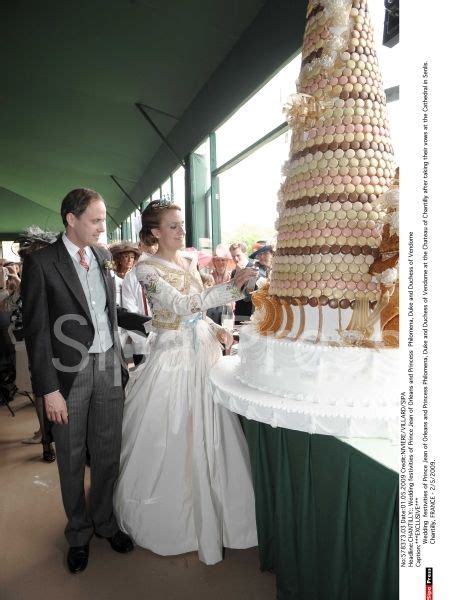 Duke And Duchess Of Vendome Wedding Cake Art Royal Wedding Cake Wedding