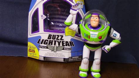 Toy Story Signature Collection Woody And Buzz Lightyear Narcisa Rader