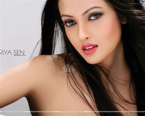 Naked Riya Sen Added 07 19 2016 By Makhan