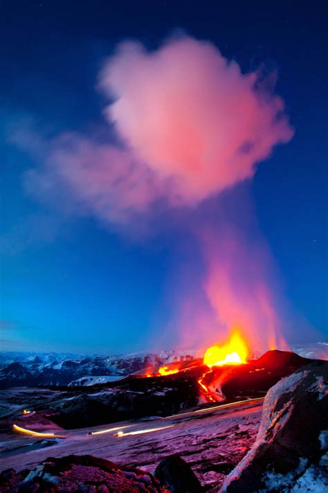 My Life On The V List Icelandic Volcano Erupting Aurora Borealis