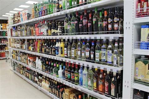 Водку, вино, пиво можно будет купить до конца длинных майских выходных. Продажа алкоголя в Тюмени 2021: до скольки и со скольки ...