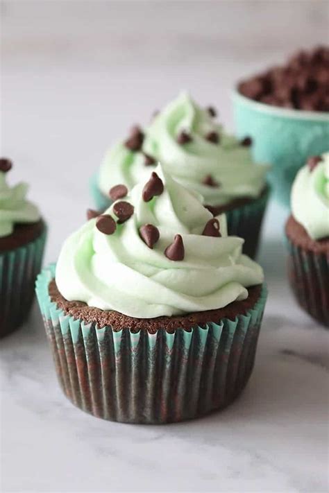 Mint Chocolate Chip Cupcakes Simply Happenings